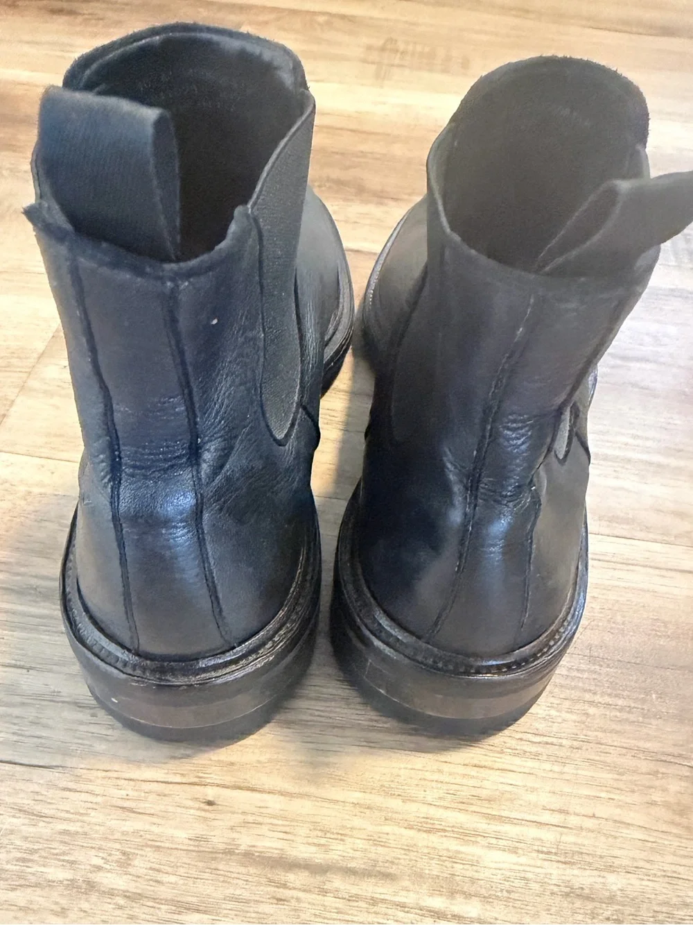 Frye Greyson Chelsea Black Deer Skin Leather Ankle Boots Mens 10.5 Black